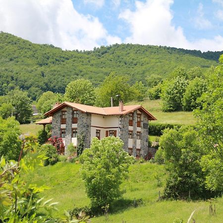 Penzion Casa Carielda Pembes Exteriér fotografie